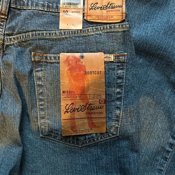 NWT Levi’s Straus Stretch Bootcut 10 Long Jeans - Picture 4 of 5